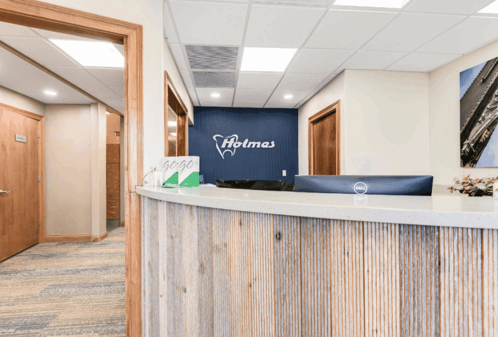 Dental Services At Holmes Family & Cosmetic Dentistry Fort Wayne IN